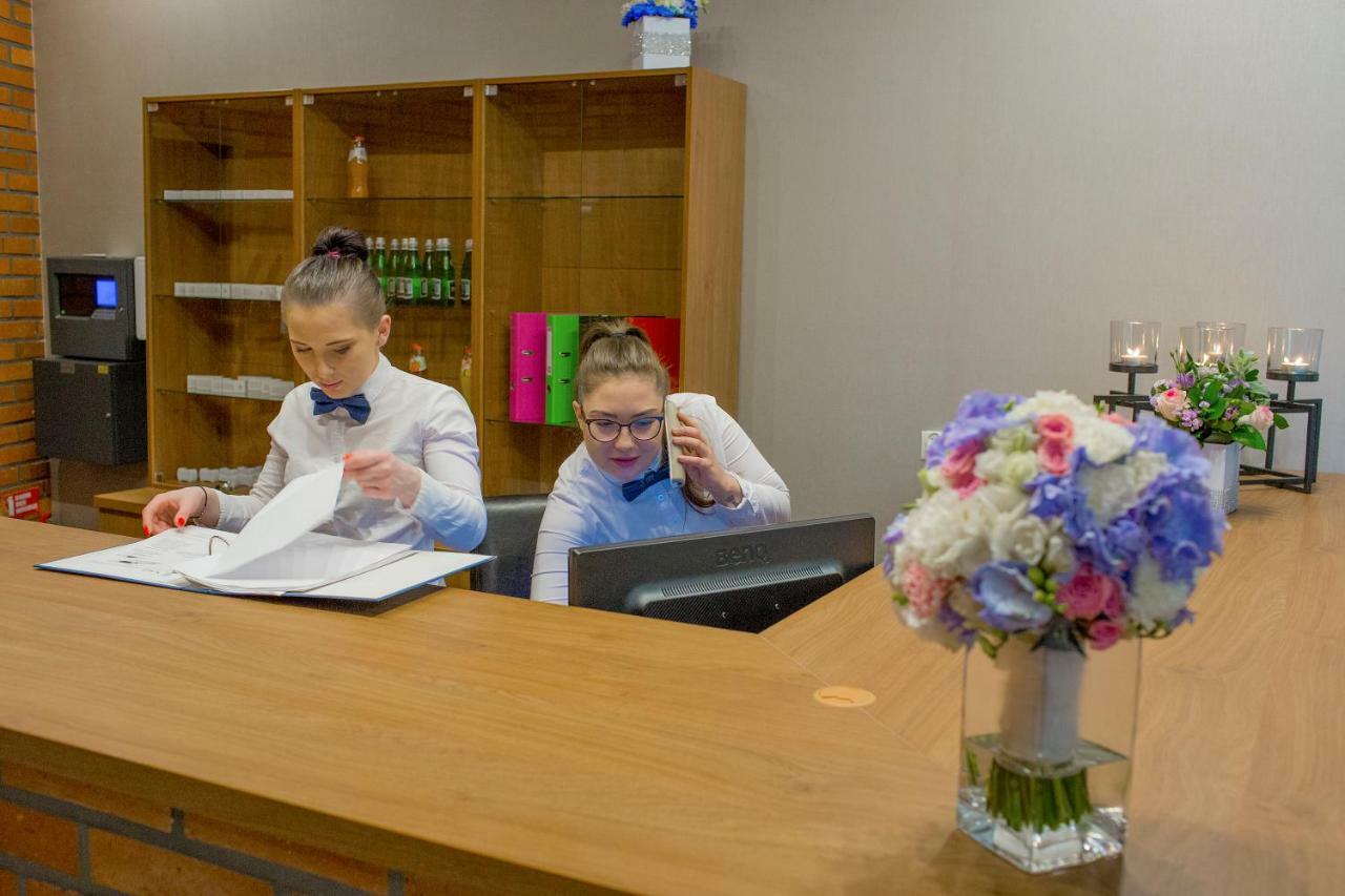 Stary Mlyn Hotel Швидница Екстериор снимка