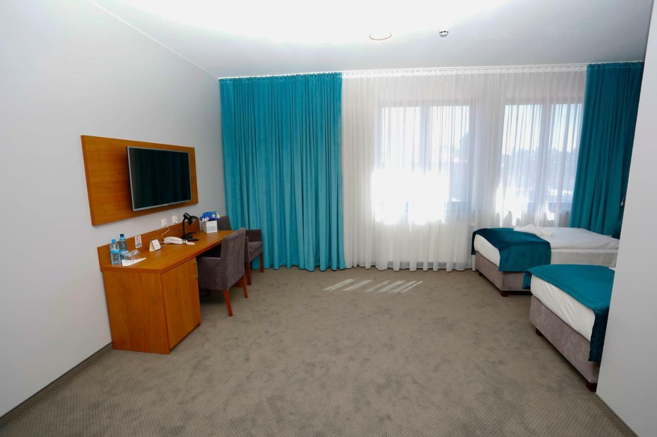 Stary Mlyn Hotel Швидница Екстериор снимка